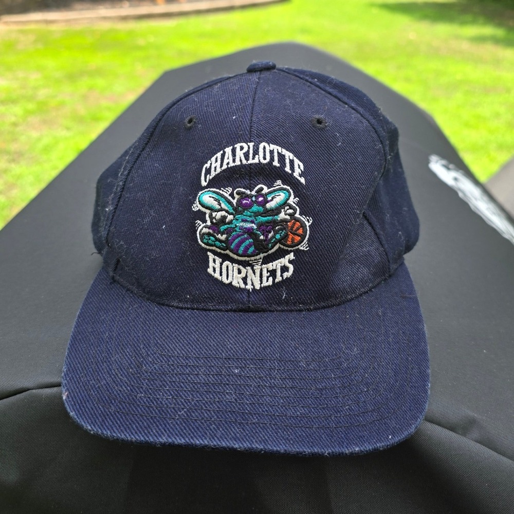 Vintage Charlotte Hornets Hat NBA Strapback Navy Blue Hugo the Hornet Logo Cap